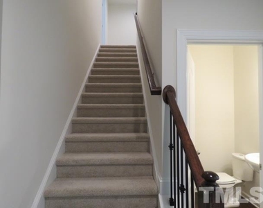 114 White Crane Court - Photo Thumbnail 10