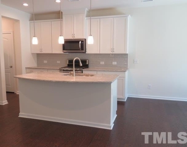 114 White Crane Court - Photo Thumbnail 4