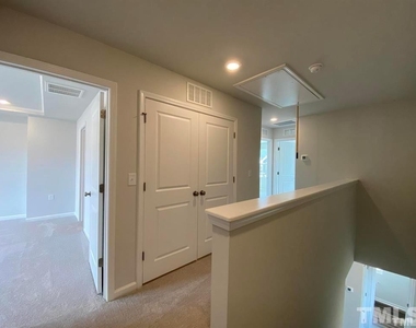 746 Gimari Drive - Photo Thumbnail 13