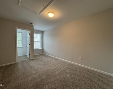 202 Cypress Hill Lane - Photo Thumbnail 15