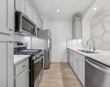 3303 Pecos St - Photo Thumbnail 12
