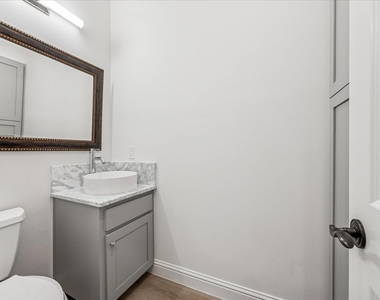 3303 Pecos St - Photo Thumbnail 27