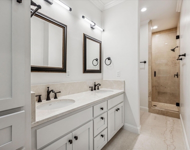 3303 Pecos St - Photo Thumbnail 17