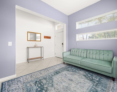9909 Dalliance Ln - Photo Thumbnail 3