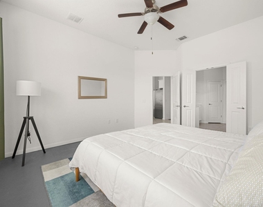 9909 Dalliance Ln - Photo Thumbnail 16