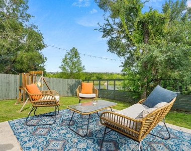 9909 Dalliance Ln - Photo Thumbnail 27