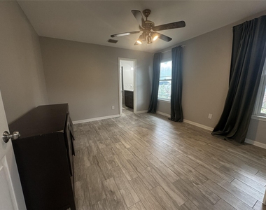 5814 Shreveport Dr - Photo Thumbnail 10