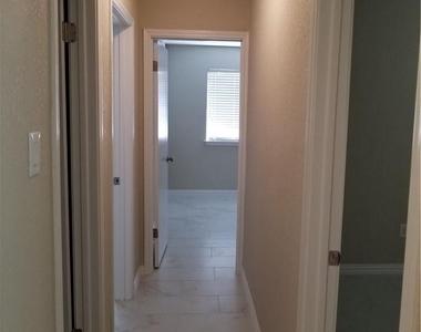 11601 Hidden Quail Dr - Photo Thumbnail 13