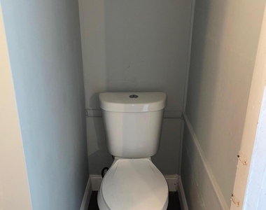 2953 W 9th Street - Photo Thumbnail 5