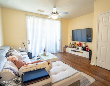 6794 Arching Branch Circle - Photo Thumbnail 4