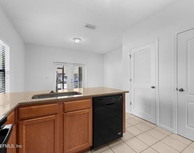 253 Syrah Way - Photo Thumbnail 10
