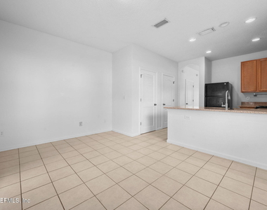 253 Syrah Way - Photo Thumbnail 7