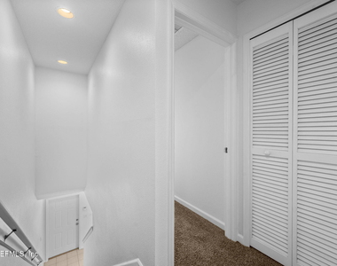 253 Syrah Way - Photo Thumbnail 25