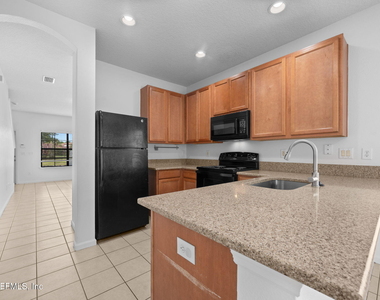 253 Syrah Way - Photo Thumbnail 15