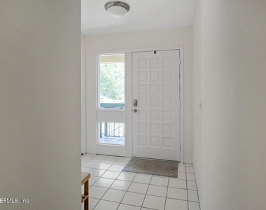8012 Hollyridge Road - Photo Thumbnail 2