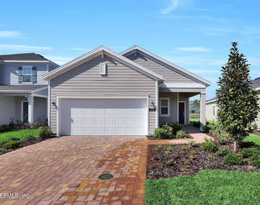 302 Lake Sinclair Street - Photo Thumbnail 2