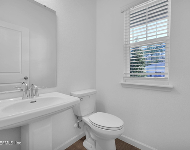 302 Lake Sinclair Street - Photo Thumbnail 14