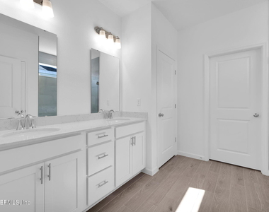 302 Lake Sinclair Street - Photo Thumbnail 20