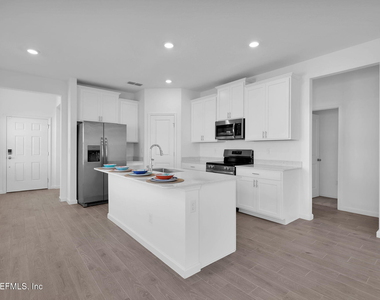 302 Lake Sinclair Street - Photo Thumbnail 7