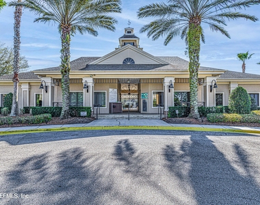 705 W Kings College Drive - Photo Thumbnail 22