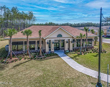 705 W Kings College Drive - Photo Thumbnail 25