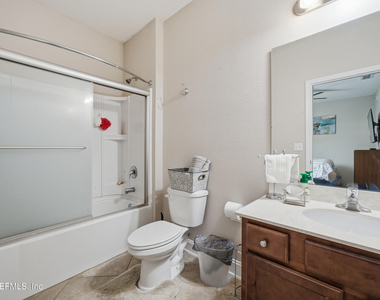 705 W Kings College Drive - Photo Thumbnail 14
