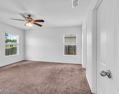 10281 Magnolia Hills Drive - Photo Thumbnail 17