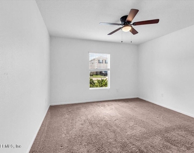10281 Magnolia Hills Drive - Photo Thumbnail 13