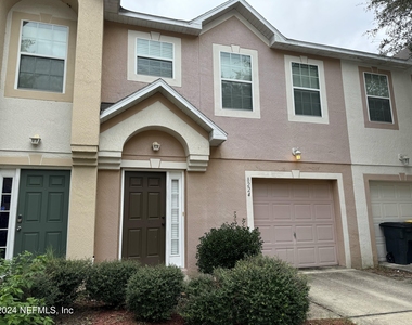 8224 Halls Hammock Court - Photo Thumbnail 1