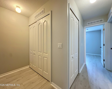 8224 Halls Hammock Court - Photo Thumbnail 34