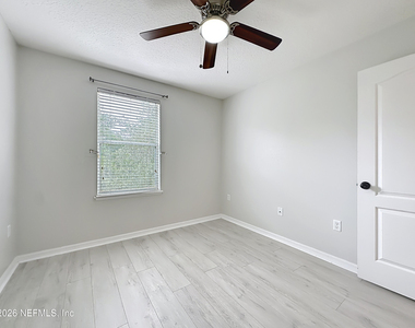 8224 Halls Hammock Court - Photo Thumbnail 29