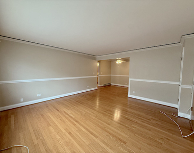 5029 N East River Road - Photo Thumbnail 1