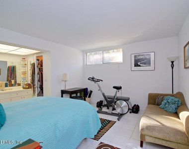 223 Orange Street - Photo Thumbnail 9