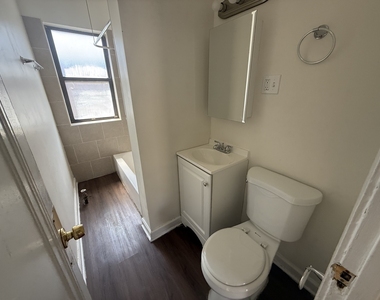 7351 N Damen Avenue - Photo Thumbnail 18