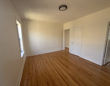 7351 N Damen Avenue - Photo Thumbnail 10