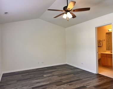 24121 Walnut Circle - Photo Thumbnail 9