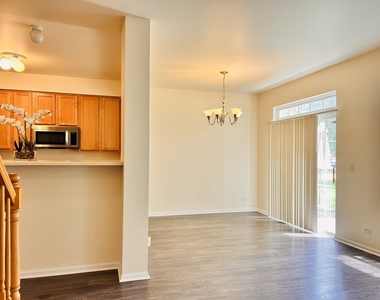 24121 Walnut Circle - Photo Thumbnail 6