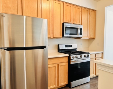 24121 Walnut Circle - Photo Thumbnail 5