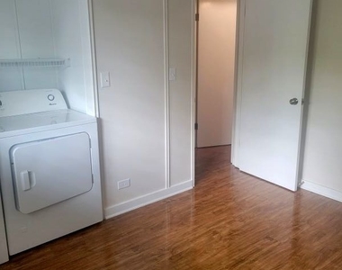 10408 Cindy Jo Avenue - Photo Thumbnail 9