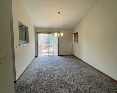 3609 Roanoke Avenue - Photo Thumbnail 8