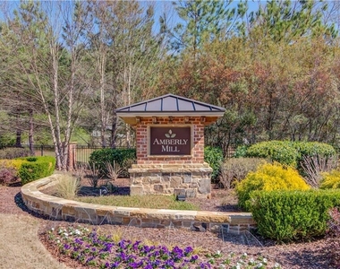 330 Holdings Drive - Photo Thumbnail 30
