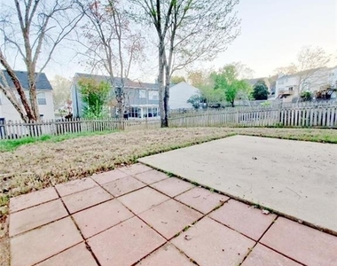 11545 Carriage Park Lane - Photo Thumbnail 21