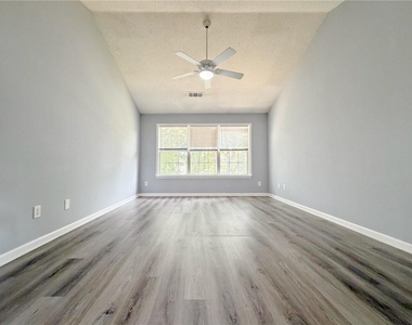 11545 Carriage Park Lane - Photo Thumbnail 17