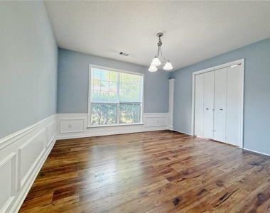 11545 Carriage Park Lane - Photo Thumbnail 4
