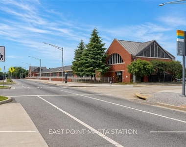 3193 E Point Street - Photo Thumbnail 19
