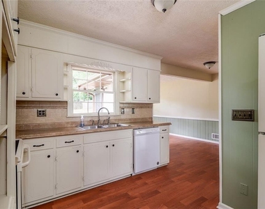 1291 Stephens Street Sw - Photo Thumbnail 18