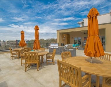 201 W Ponce De Leon Avenue - Photo Thumbnail 42