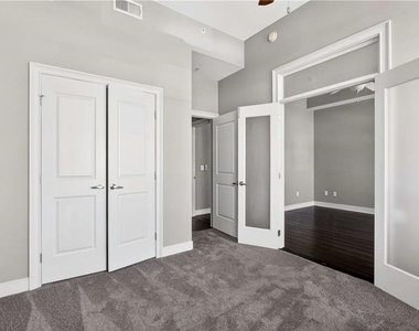 201 W Ponce De Leon Avenue - Photo Thumbnail 15
