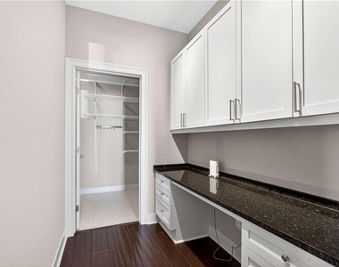 201 W Ponce De Leon Avenue - Photo Thumbnail 20