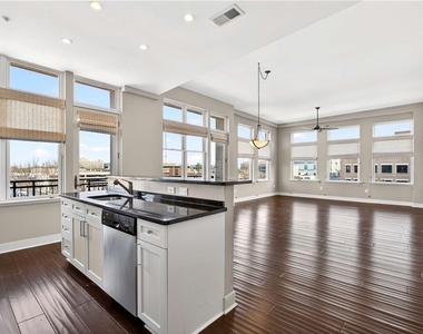 201 W Ponce De Leon Avenue - Photo Thumbnail 1